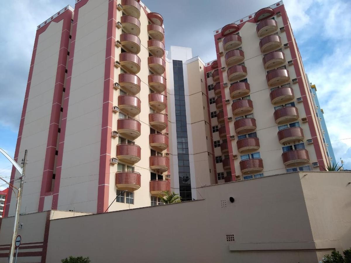 Apartamentos Com Piscinas Em 카우다스노바스 외부 사진